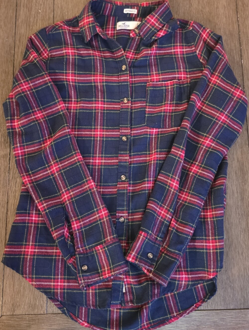 Women's Hollister Navy Plaid Button-Up Shirt with Red and Blue Boyfriend Fit